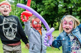 Face painter and balloon artist available in Carrigaline